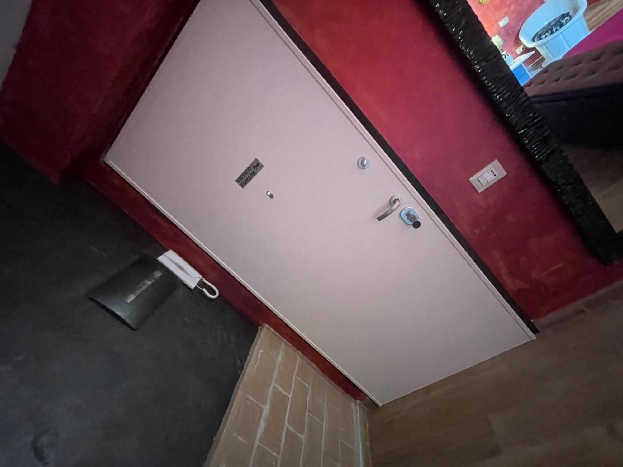 Atena B&B Apartments Platino San Silvestro  Exterior photo